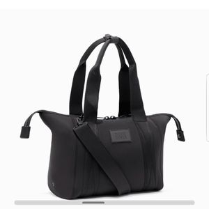 Dagne Dover Landon Small